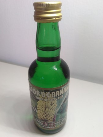 162 - LICOR DE BANANA (Madeira)